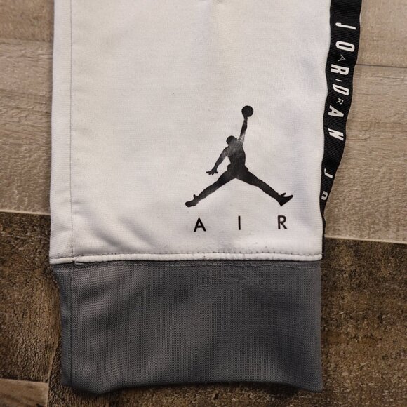 Jordan Air Track Jogger Pants Boys Large 12–13yrs Gray White Athletic - Picture 2 of 12